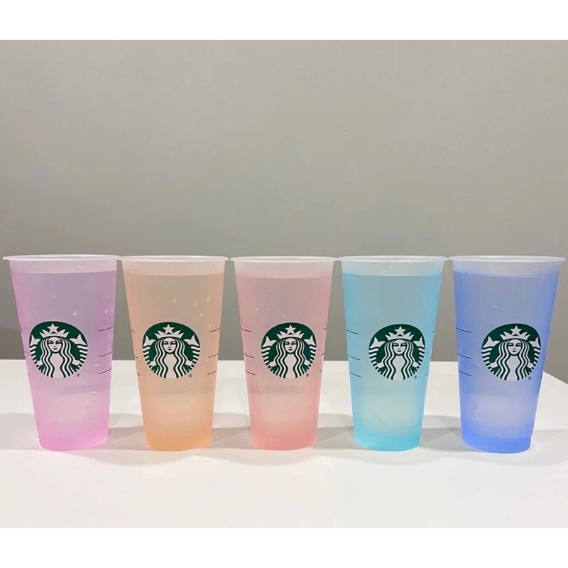 🦦在台現貨🇺🇸星巴克Starbucks變色杯 冷水杯 710ML 加冰水冰塊會變色 隨機色出貨 彩色吸管