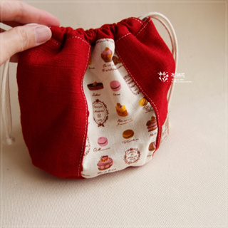 【布棉花】束口化妝包, 萬用包, 收納袋, 綁繩 紅色帆布 甜點 束口袋