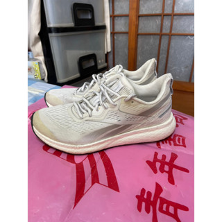 「二手鞋 」 Reebok 女版運動休閒鞋 US7.5（白）鐵3-5