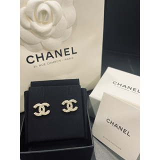 CHANEL珍珠耳環 A64766 珍珠淡金色耳針 正品 法國康朋總店 Chanel 耳環 香奈兒耳環