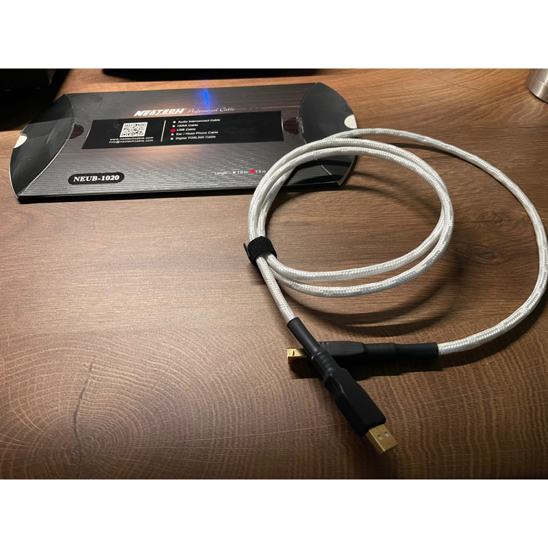 萬隆 NEUB-1020 單結晶銀 USB 1.5m