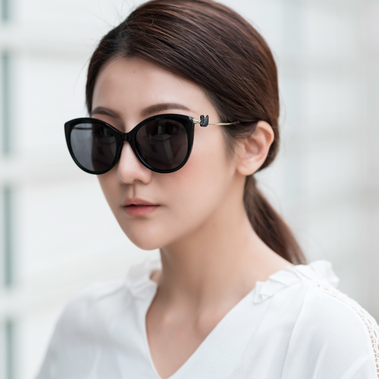 麗睛眼鏡【施華洛世奇 SWAROVSKI】可刷卡分期 劉仁娜同款 太陽眼鏡 SK221F 水鑽太陽眼鏡 天鵝太陽眼鏡