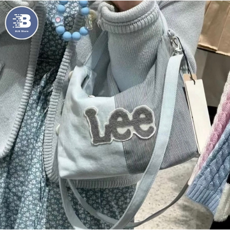 💕BUB💕（1-4天寄出 ）韓國代購 Lee 牛仔拼接帆布包 帆布袋 斜背包 餃子包 雲朵包 包包 牛仔