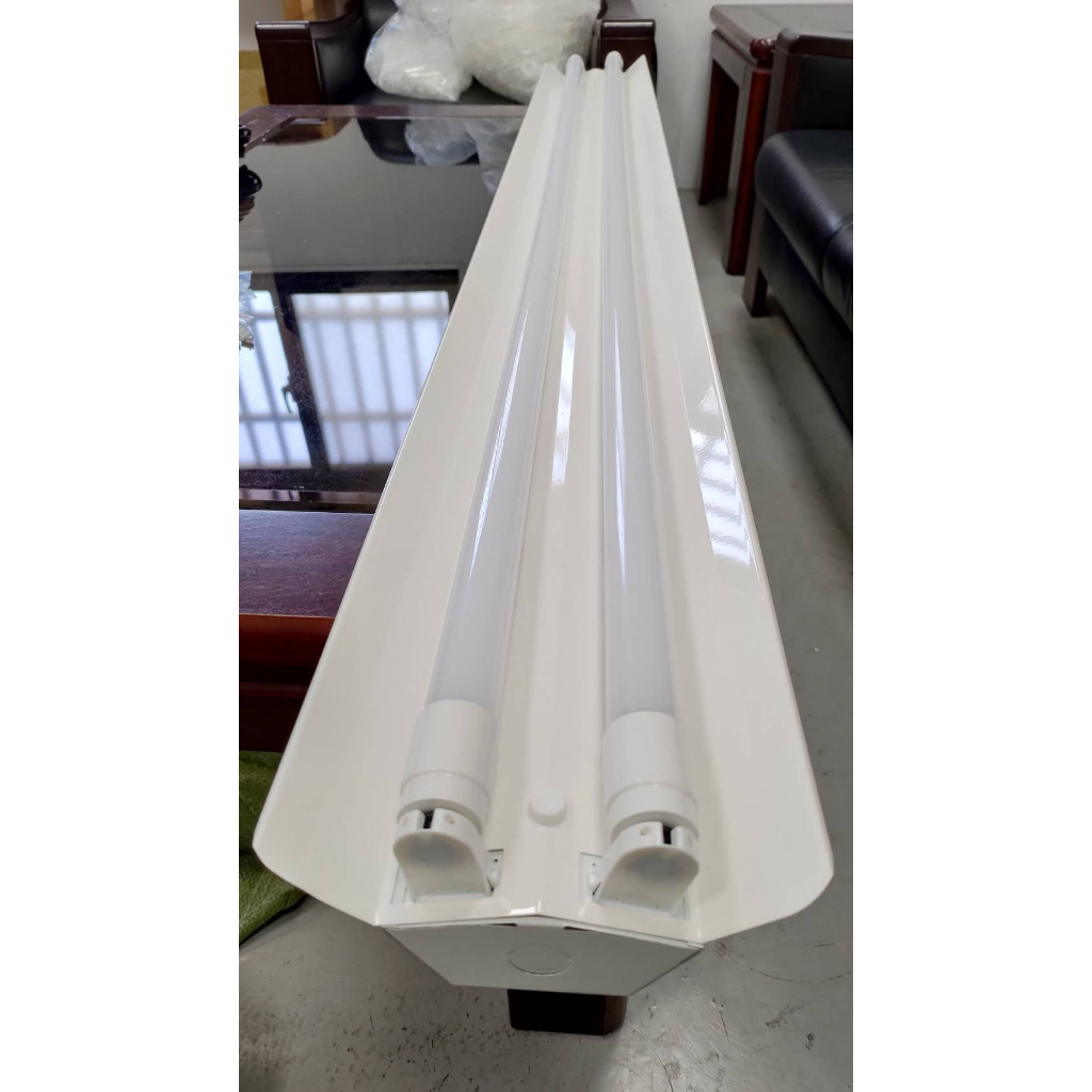 （全蝦最便宜）5尺高亮LED燈管組（含座）/LED燈管/山型燈座/工式燈座