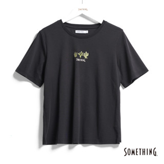 SOMETHING 女款 仙人掌繡花短袖T恤(黑色) 