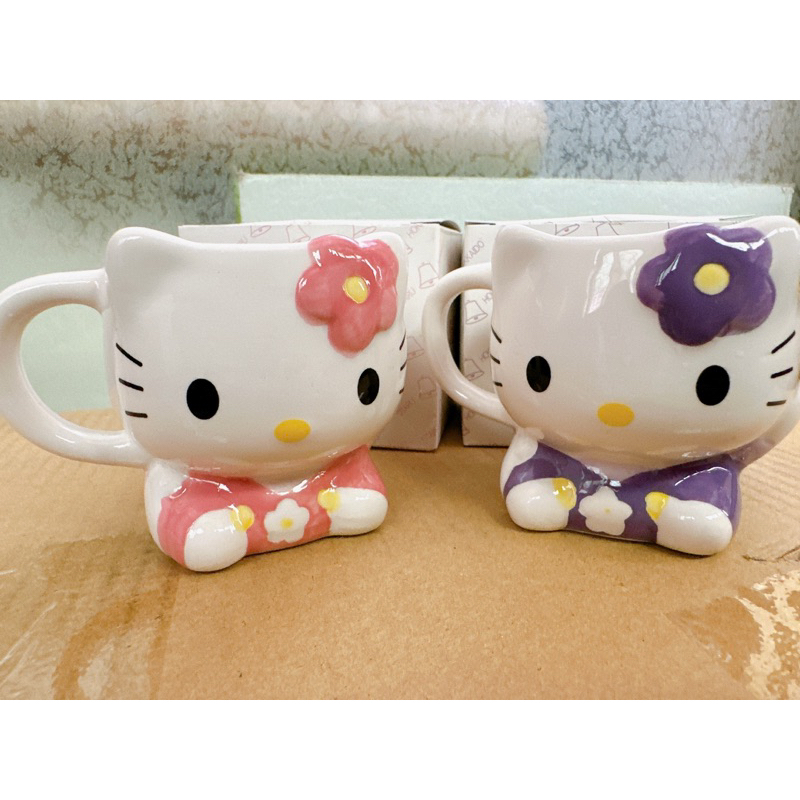 日本北海道銀之鐘hello kitty陶瓷杯（限定版）二入