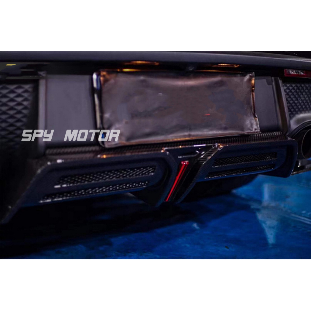 【SPY MOTOR】Porsche Macan S G3 碳纖維後下巴