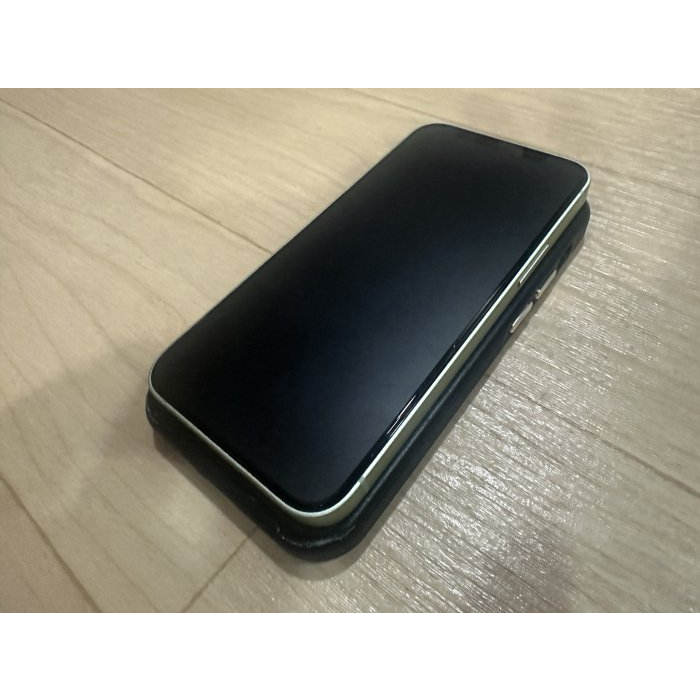 (降價)外觀新 iPhone12 iPhone 12 128G 綠色 6.1吋 台灣蘋果公司貨 外觀和功能都非常良好