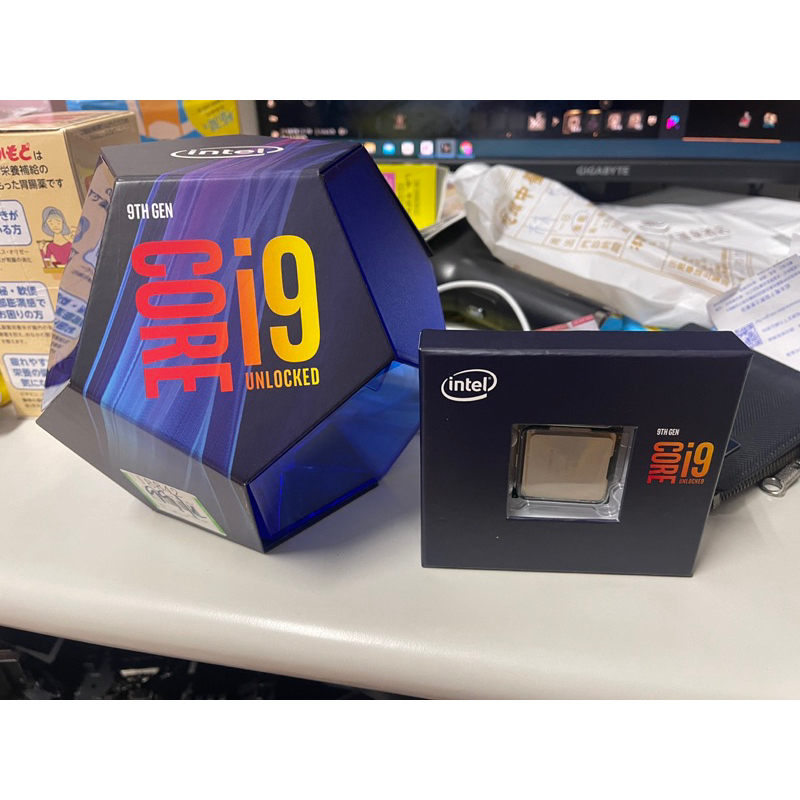 賣8-9代板用的1151腳位i9-9900K的CPU(i7-8700、i7-9700參考）