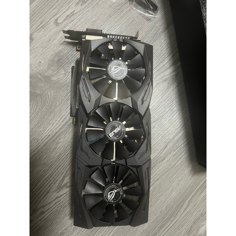 ROG-STRIX-GTX1070ti-A8G-GAMING