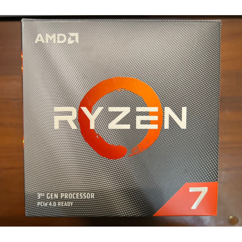 AMD RYZEN R7 3700X