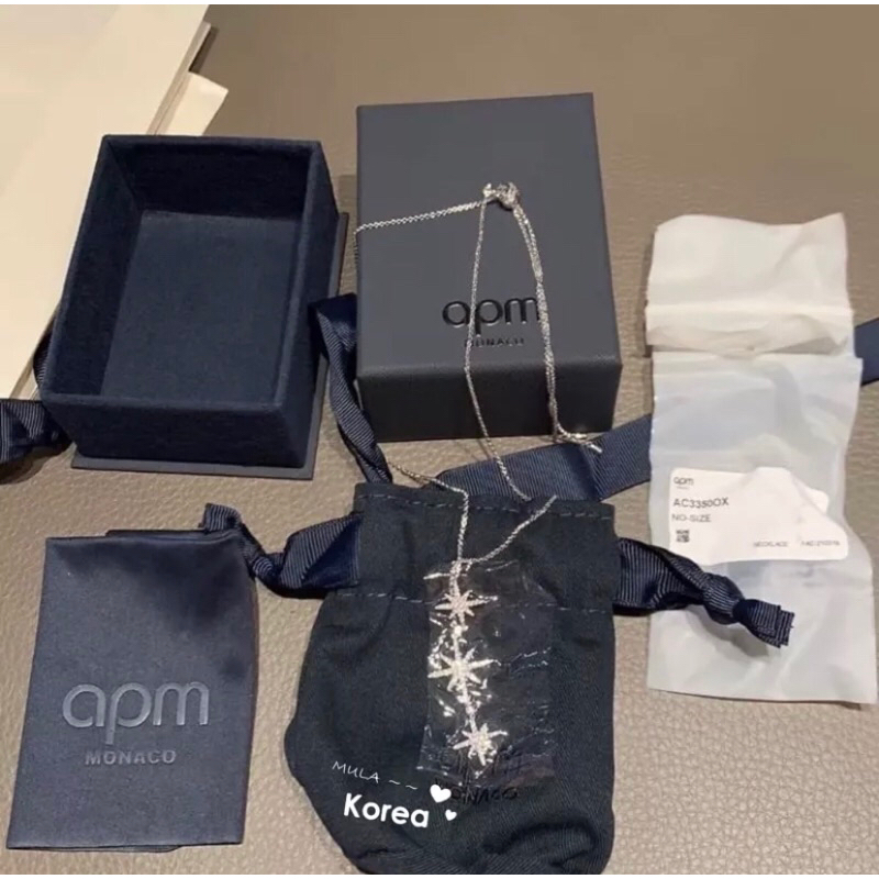 LuLuOni_Korea ~ 現貨 𝗔𝗣𝗠 𝗠𝗢𝗡𝗔𝗖𝗢 銀色 三流星 項鍊 六芒星 𝗠𝗘𝗧𝗘𝗢𝗥𝗜𝗧𝗘𝗦