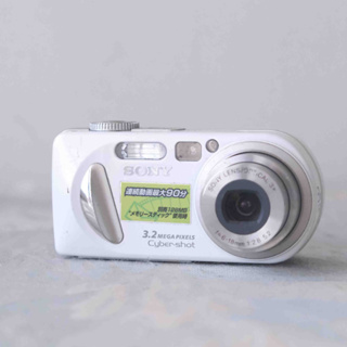 SONY DSC-P8 早期 CCD 數位相機