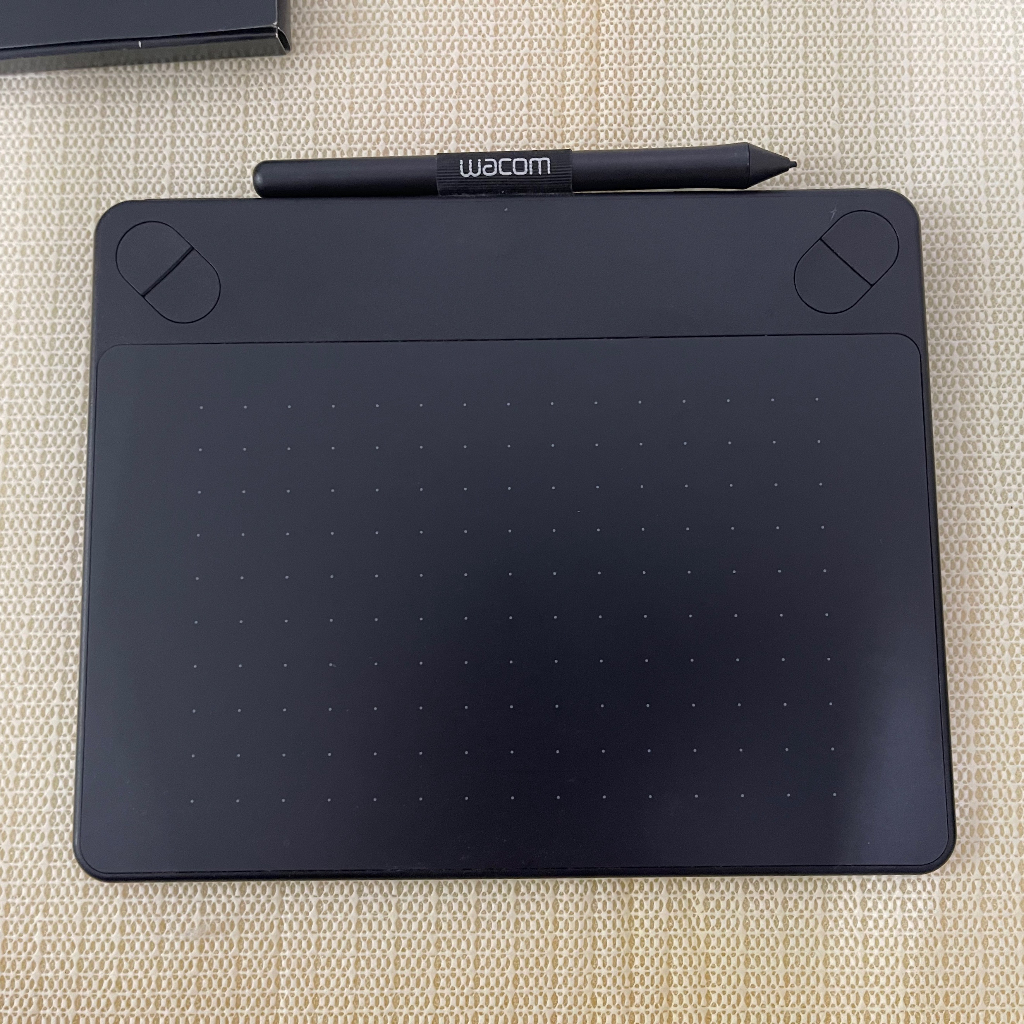 二手 Wacom Intuos Art CTH-490 觸控繪圖板 經典黑 含無線模組 無線配件套件