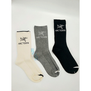 <💫RS💫>韓國潮襪 socks 新款現貨 - 素色坑條紋 骨骼蜥蜴ARCTERYX 中筒襪 穿搭推薦韓國襪 包色推薦