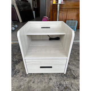 香榭二手傢俱*全新精品 雪松色多功能抽屜收納 插座床頭櫃-床邊櫃-床邊桌-充電床櫃-床頭箱-矮櫃-置物櫃-矮桌-收納櫃