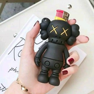 ART參拾貳🎉台灣出貨🎉Kaws暴力熊公仔打火機套 公仔擺飾品 裝飾品 生日禮物