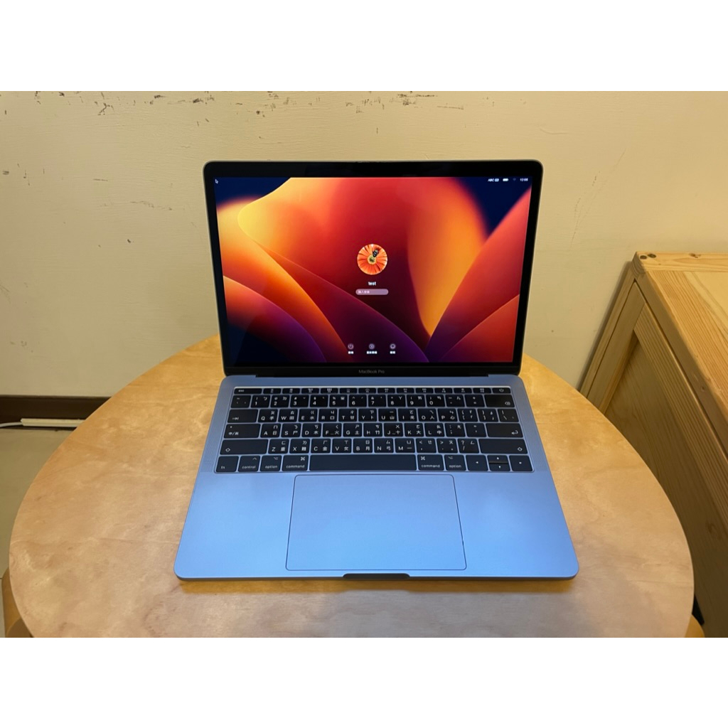 【二手出清】MacBook Pro 13寸 16GB/256GB