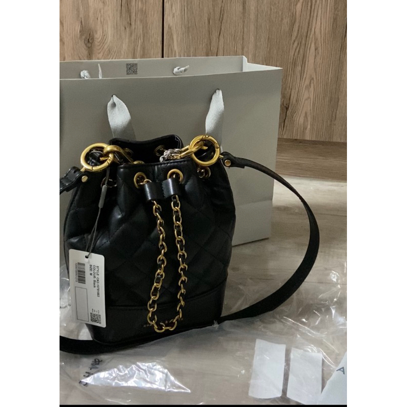 CHARLES & KEITH  小ck水桶包 可議價
