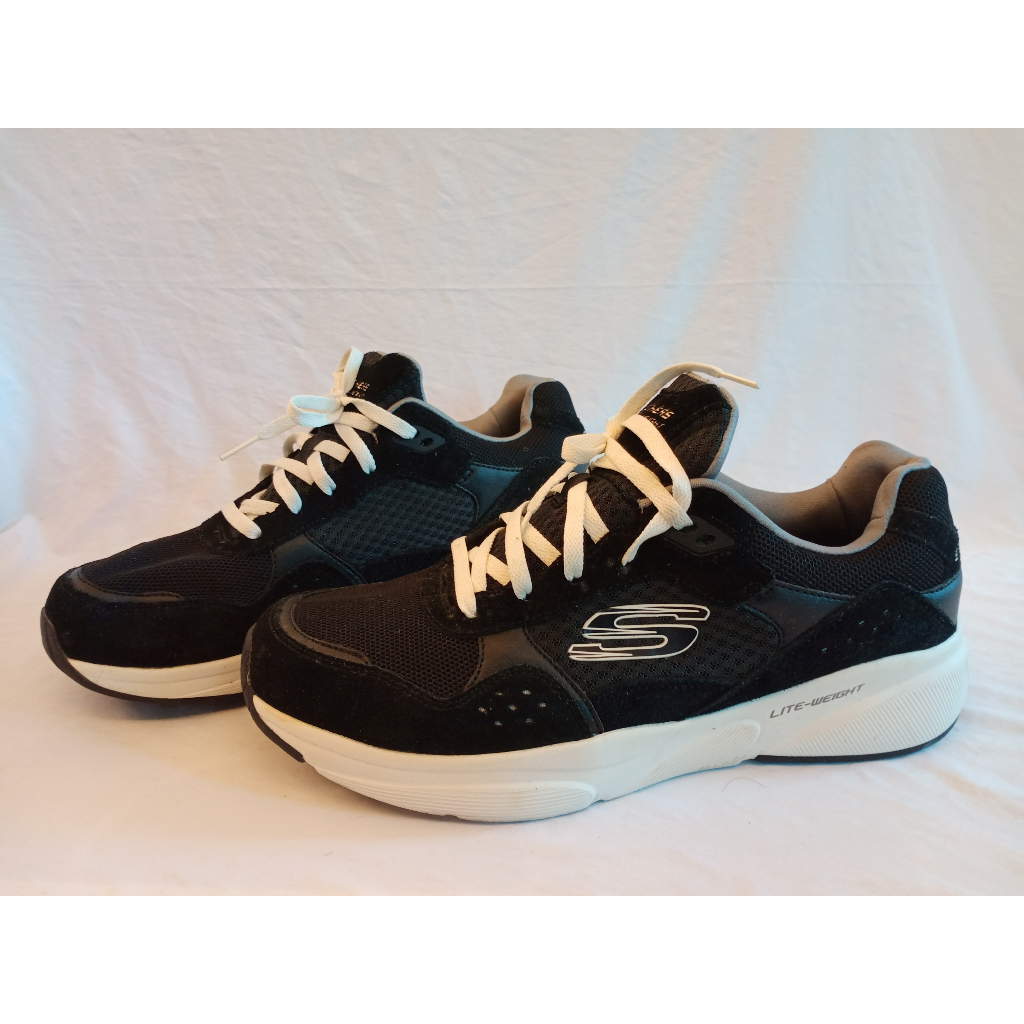 SKECHERS AIR COOLED MEMORY FOAM