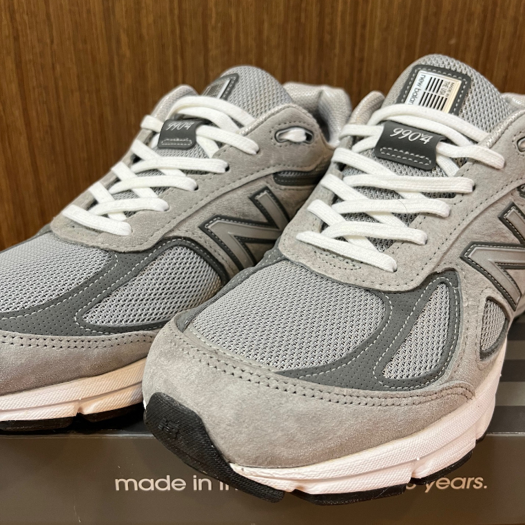 New Balance 990 V4 - M990GL4 - US10.5