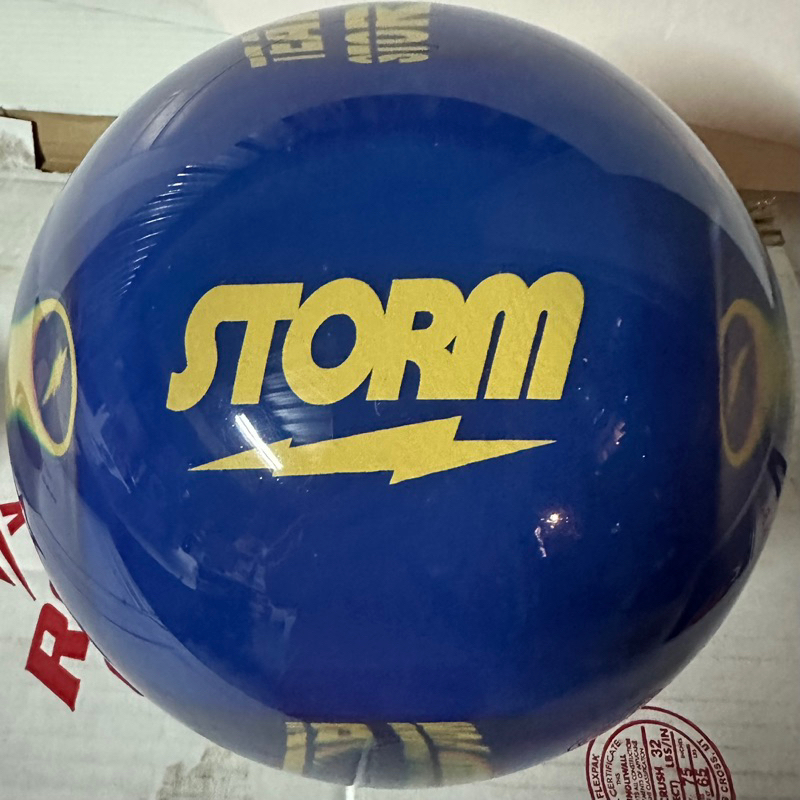 美國進口保齡球STORM品牌 Team Storm Belmo喜愛的品牌14 15磅