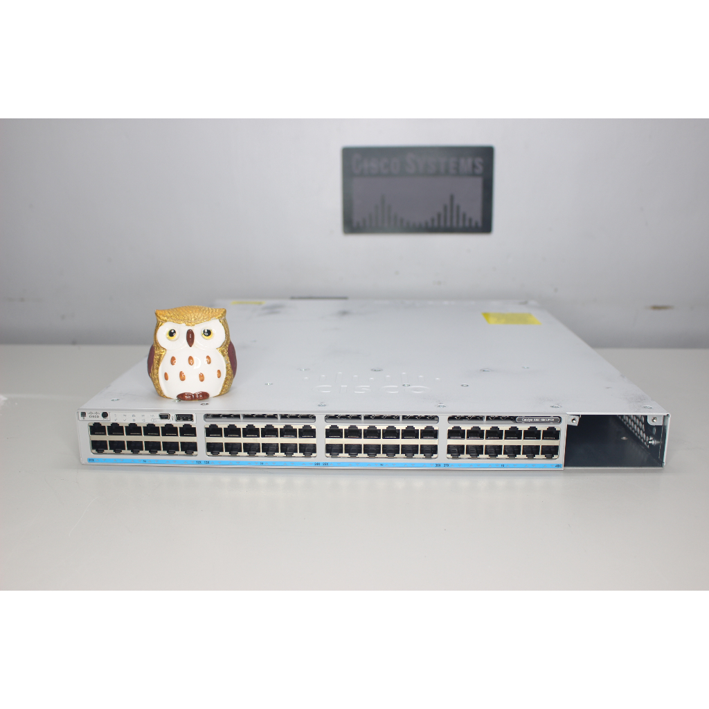 CISCO C9300-48UN-A Catalyst 9300 48-port of 5Gbps Network A