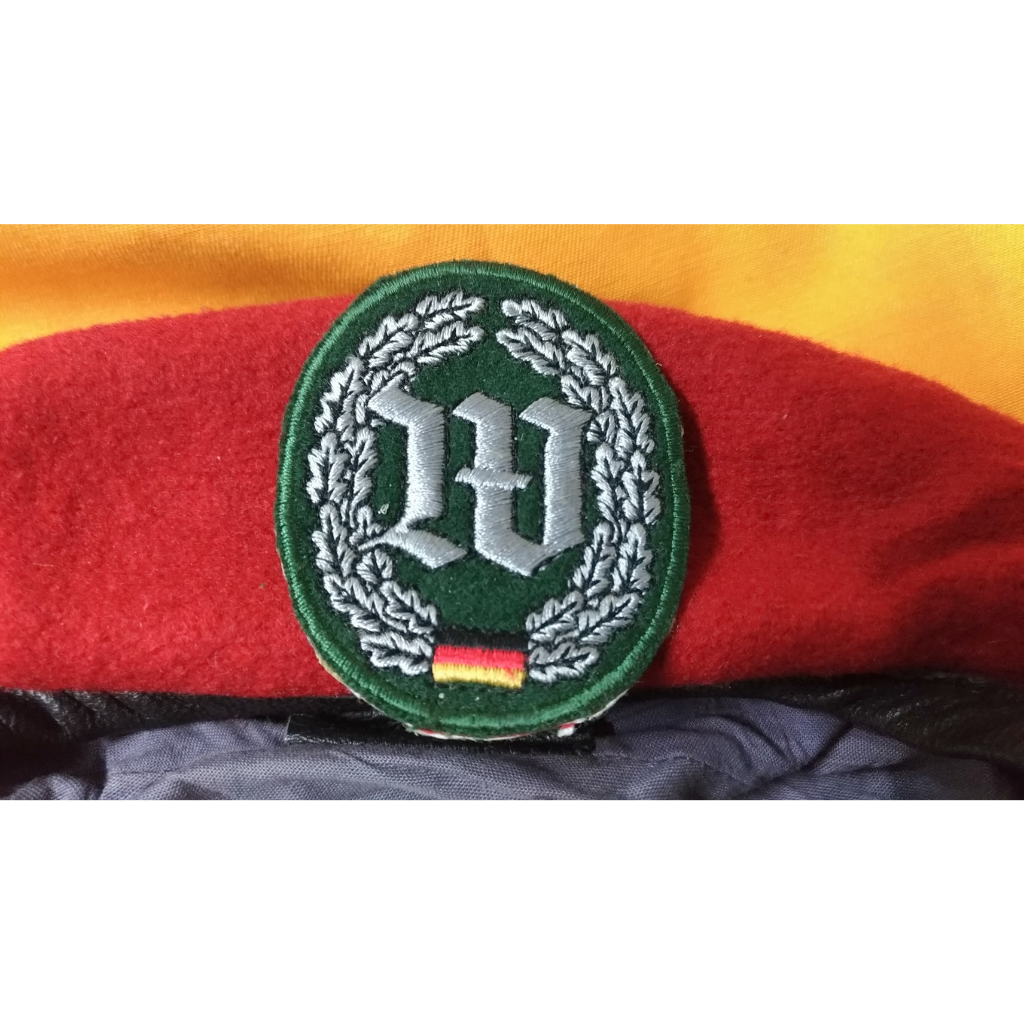 德軍公發 絨布製陸軍警衛隊貝雷帽徽