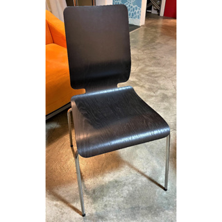 靠背椅 餐椅 休閒椅 會議椅 木紋 棕黑色 方形曲木餐椅 流線造型 現代簡約 舒適好坐 生活 家居