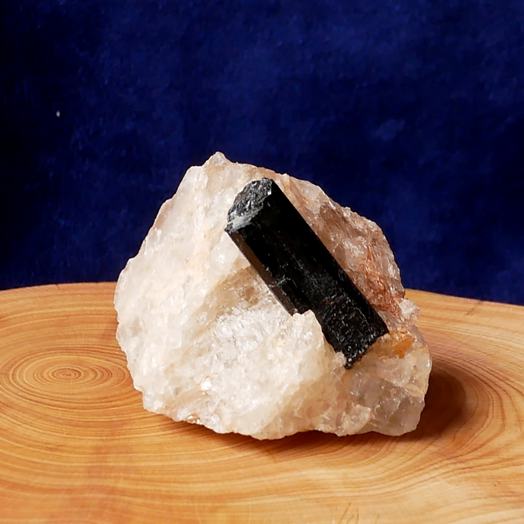 黑碧璽石英共生天然原礦水晶