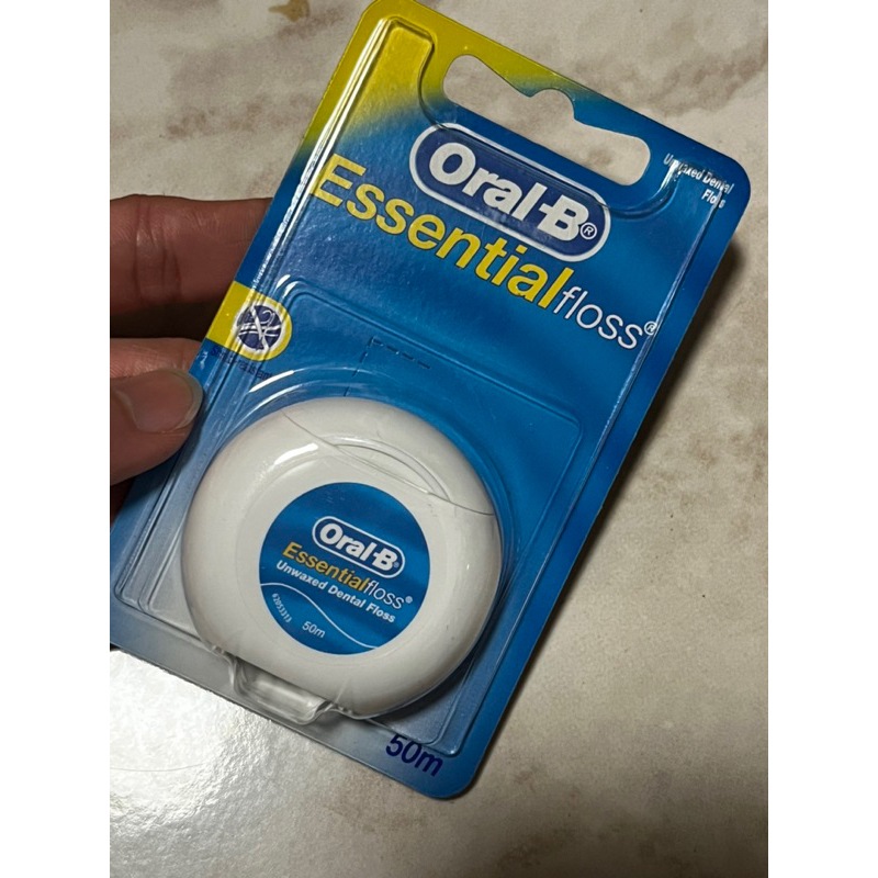 oral-B 歐樂B 無蠟牙線 全新轉售 50m