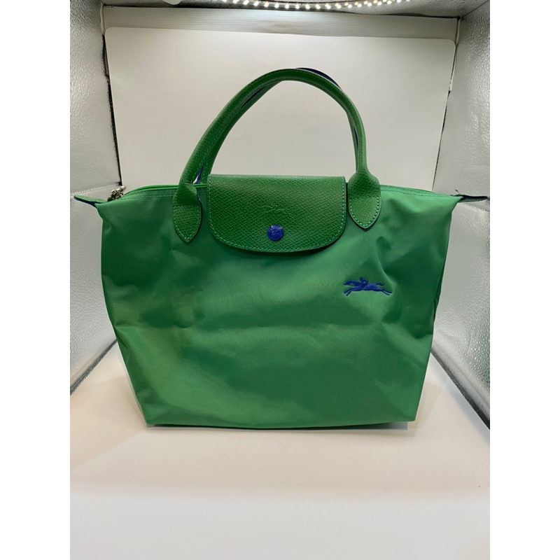 Longchamp 綠色高級再生尼龍短把摺疊水餃包（二手）