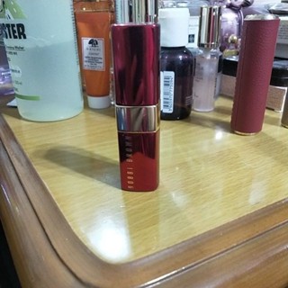 Bobbi brown 唇膏rare ruby 3.4g