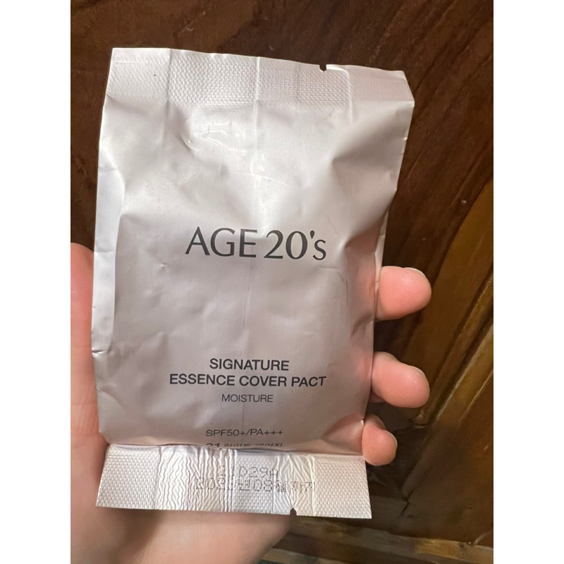 AGE 20's 保濕粉餅 補充包 附盒