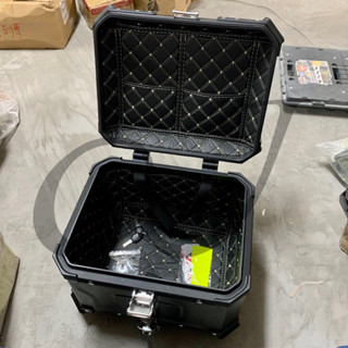 CJ 機車 尾箱 機車後置物 漢堡箱 置物