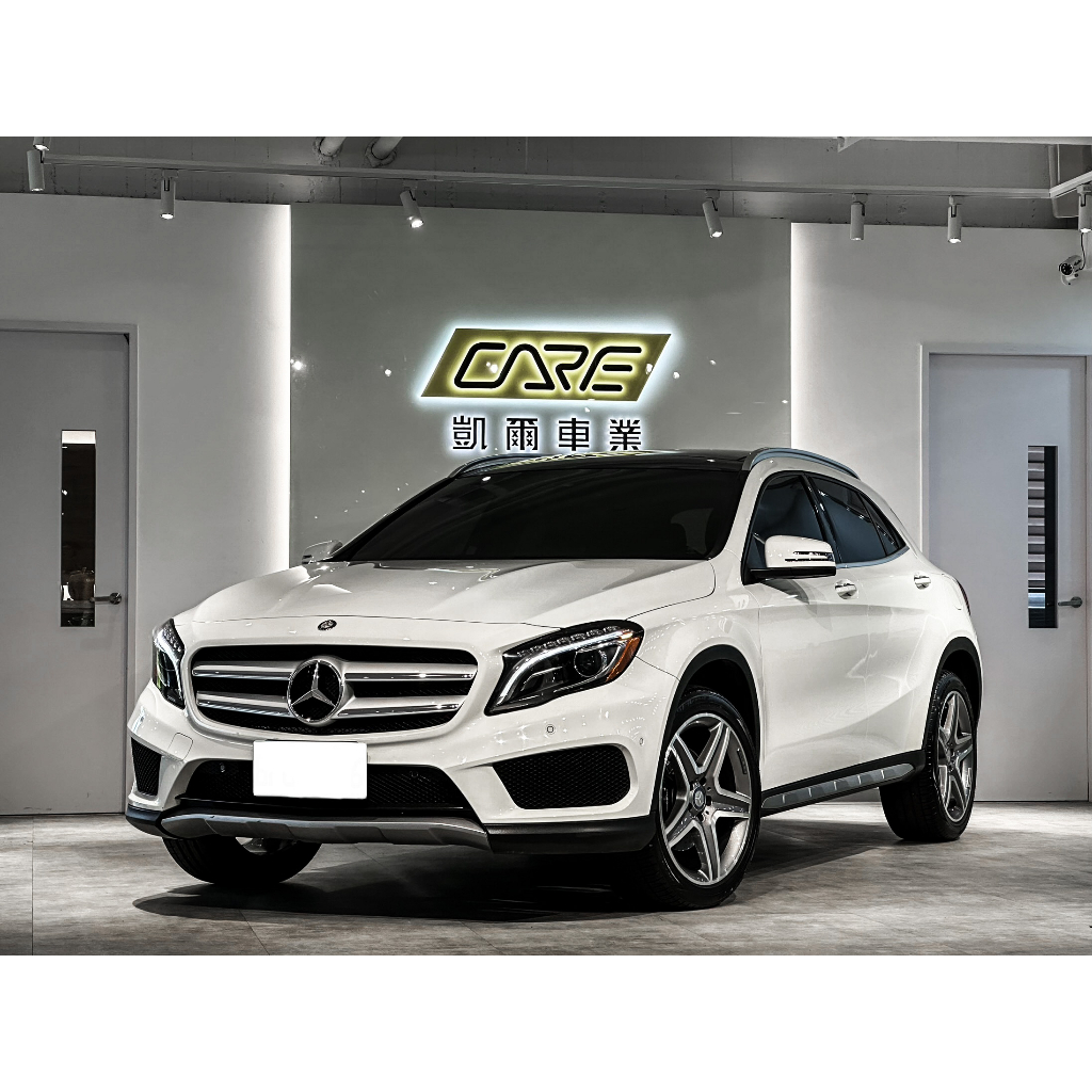 2016 M-Benz GLA250 AMG 4Matic