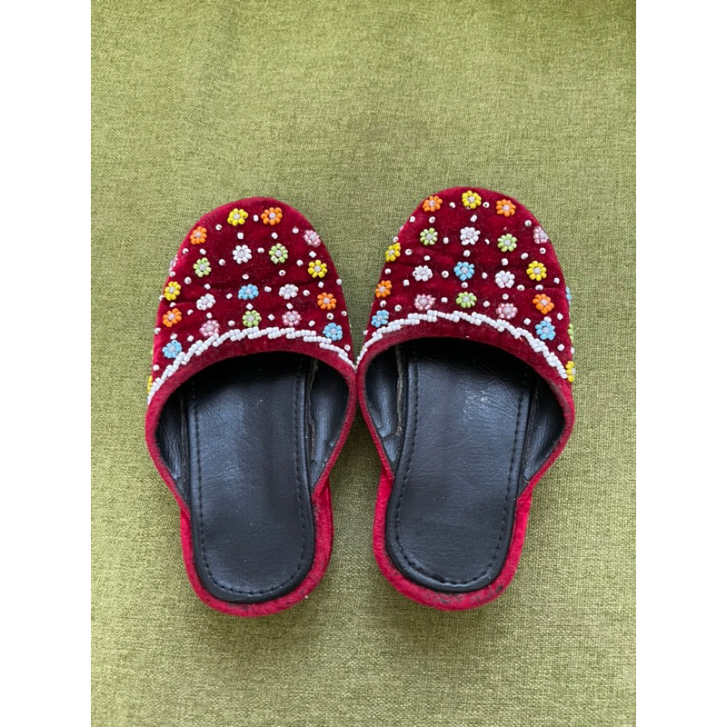 二手 寶寶繡花鞋紅色15-16公分左右 串珠 小花