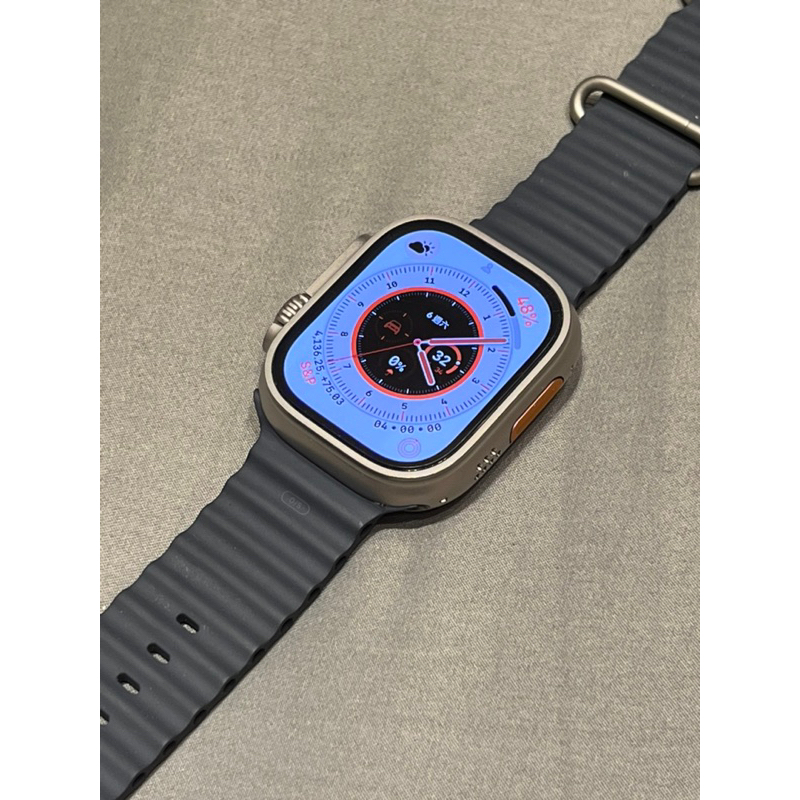 Apple Watch Ultra AppleCare+保固至2024/9/29 附加近8000圓的原廠錶帶