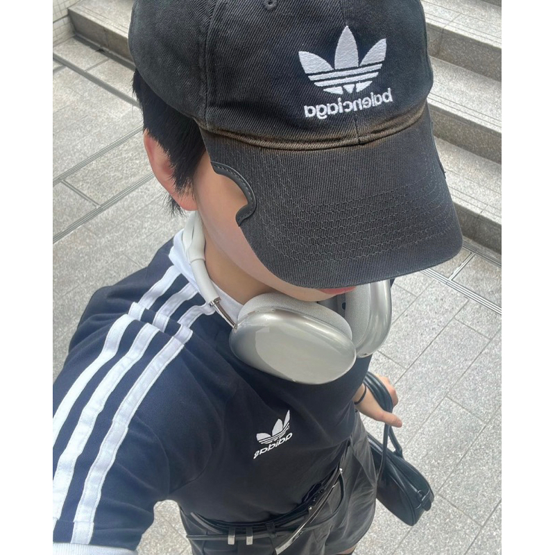BALENCIAGA x Adidas 帽
