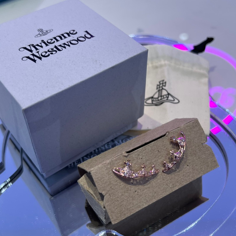 全新 現貨 正品 Vivienne Westwood 土星 玫瑰金 耳環 耳針 飾品 龐克教母 代購 禮物盒 紙袋 耳釘