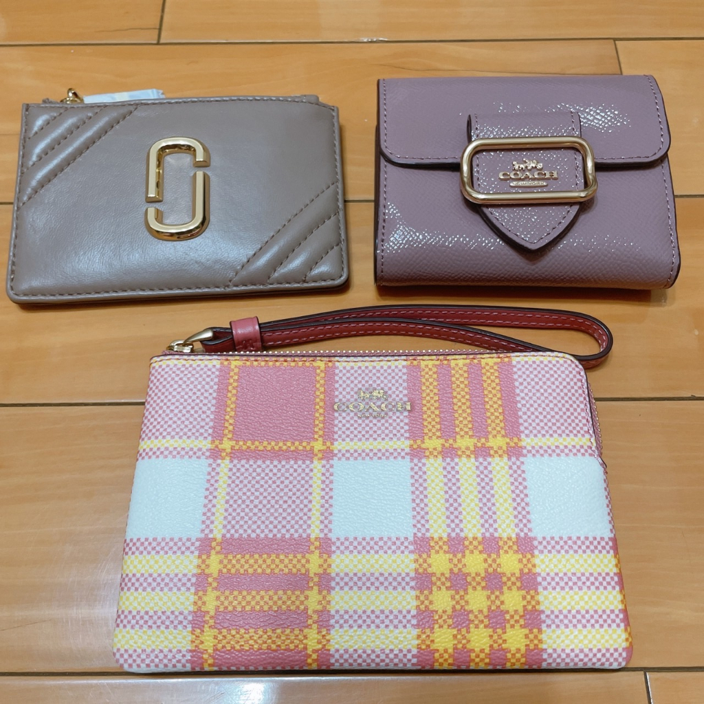 coach 短夾 馬車 乾燥玫瑰 粉色 手拿包 格紋 Marc Jacobs MJ 專櫃款 卡夾零錢包 雙J Logo