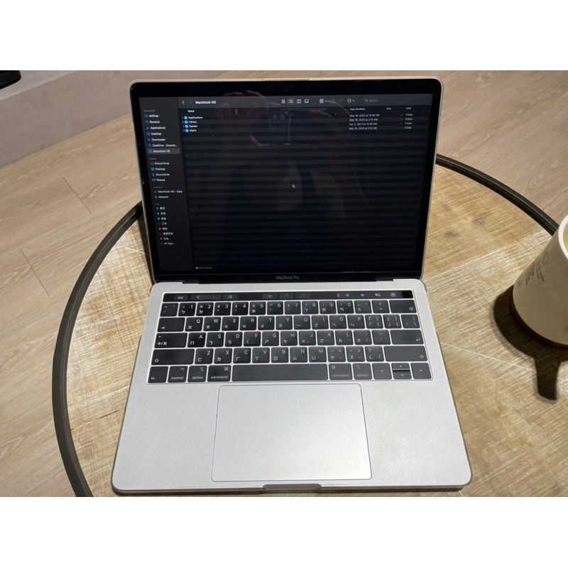 已收訂Macbook Pro 2019 I5 8G/128G Touch Bar 九五成新 贈magic mouse 2