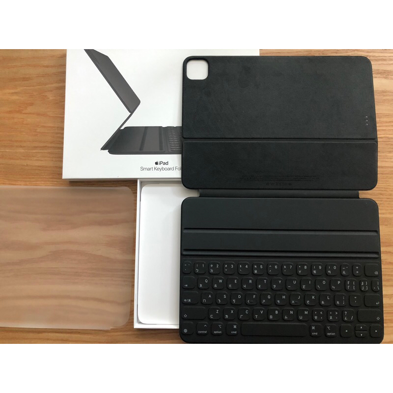 iPad Smart Keyboard Folio 二手近全新