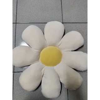 可愛花朵造型抱枕椅墊