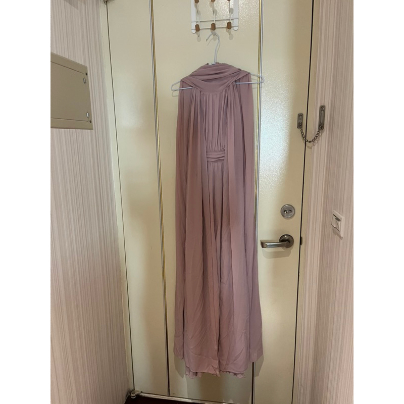 omuse最新款藕粉色禮服s號 希臘風氣質款仙女【OMUSES】削肩繞頸多穿法