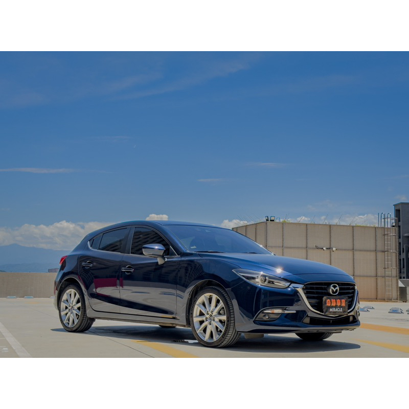 2016 Mazda3 5D 2.0 小改款 認證車！