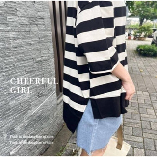 —— 新品 ❥.°ʚ韓妞最愛橫條寬鬆下擺不對稱上衣 😊不敗經典「條紋上衣」輕鬆打造出不同知性造型不敗款❤️耐看又四季皆宜