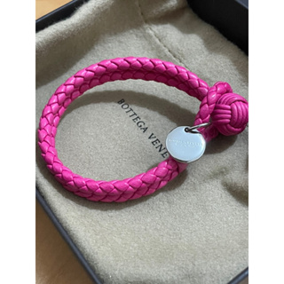 Bottega Veneta Fuchsia Intrecciato Leather Double Strand 手環