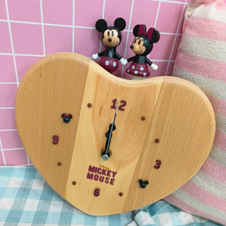 💗正版現貨💗米奇 米妮 動態時鐘 搖擺鐘 木製掛鐘 迪士尼 禮物 生日禮物 木製時鐘 掛鐘 米老鼠 時鐘 心形 愛心