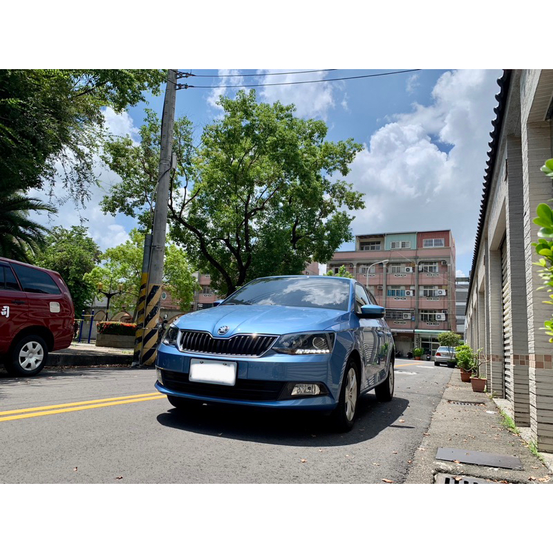 2016年 skoda fabia 1.2 tsi